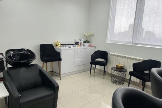 Frizersko kozmetički salon GM Beauty studio Beograd